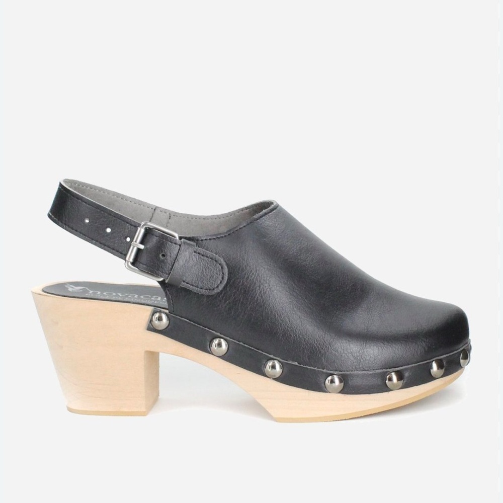 Novacas vegan clog wedge. Ethically sourced Minimalist boho quiet luxury neutral
